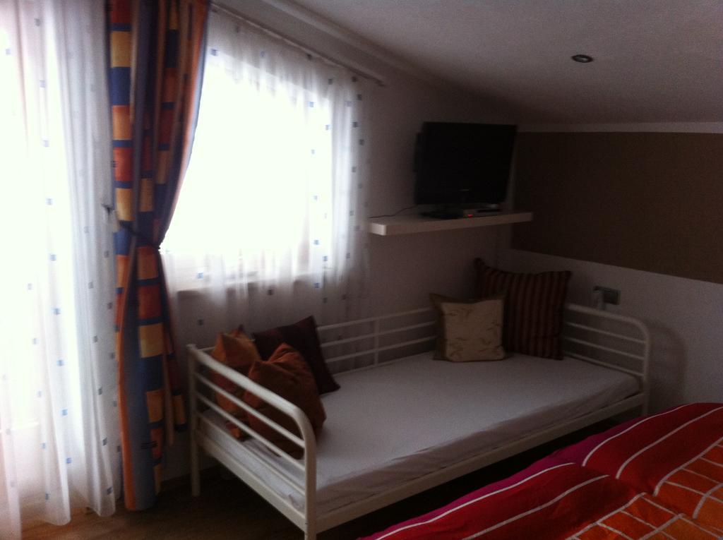Apartamento Haus Schiestl Zell am Ziller Habitación foto